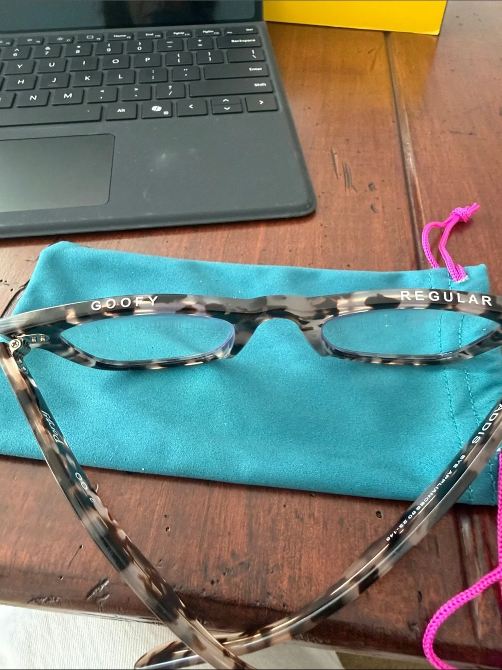 Caddis Porgy Women's Tortoiseshell 2.0 Reading Eyeglasses - Gray Brown